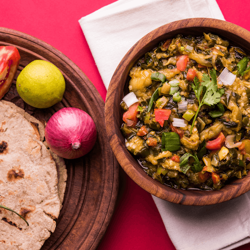 baingan-bharta-and-rotla-for-cozy-winter-meals