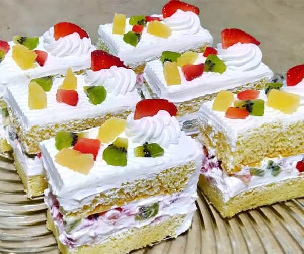 Festive-Treats-Enjoy-Our-Delicious-Pastries-3